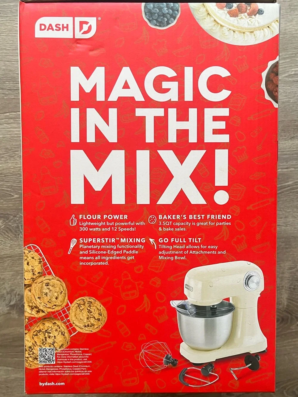 Dash Tilt-Head 3.5 qt.Stand Mixer 12 Speeds 300 Watts NEW IN BOX